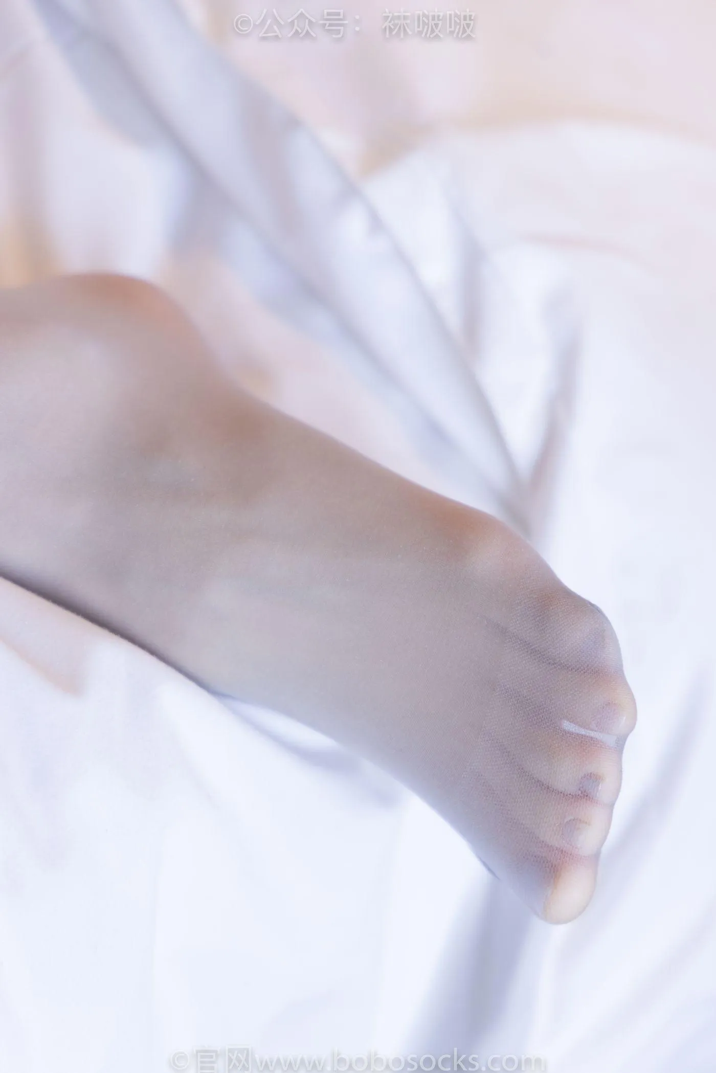 [BoBoSocks袜啵啵]NO.083 稚予-高跟鞋、凉鞋、白丝、裸足涂白色指甲油剧情 [140P]插图